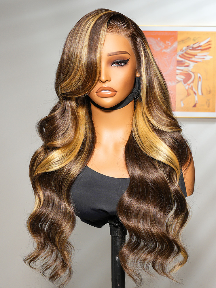 Honey Blonde Highlight Wig