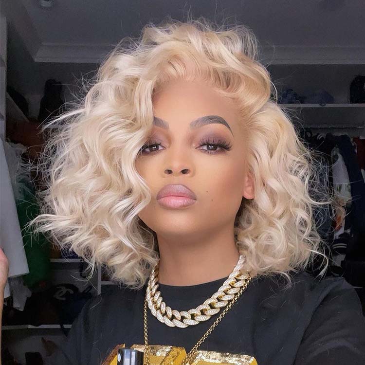 Wavy Blonde Bob Wigs